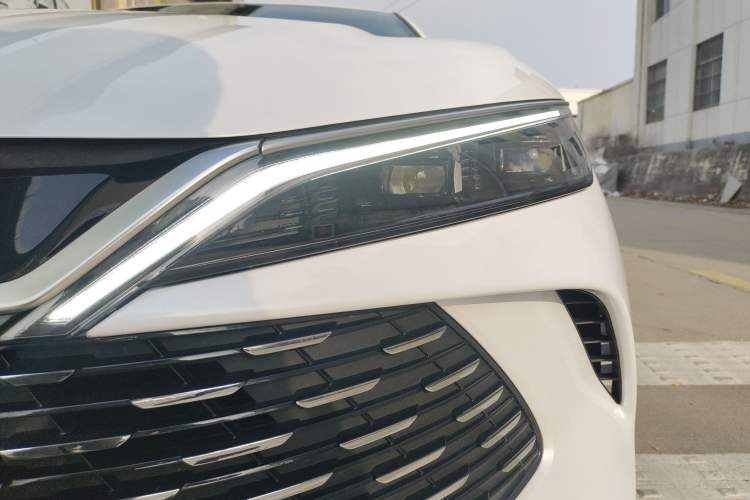 Used BYD Qin L 2024 DM-i 120KM Excellence Model Left Front Headlight