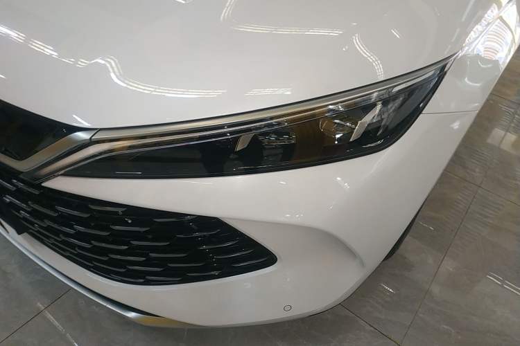 Used BYD Qin L 2024 DM-i 120KM Beyond Model Left Front Headlight