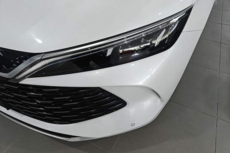 Used BYD Qin L 2024 DM-i 120KM Excellence Model Left Front Headlight