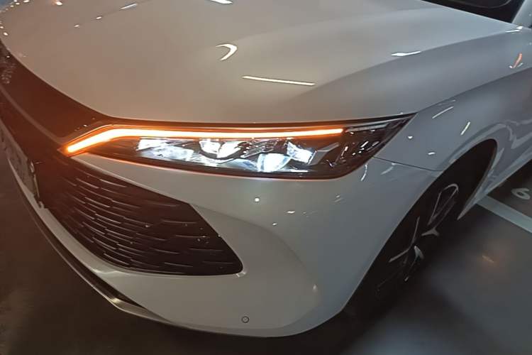Used BYD Qin L 2024 DM-i 120KM Beyond Model Left Front Headlight