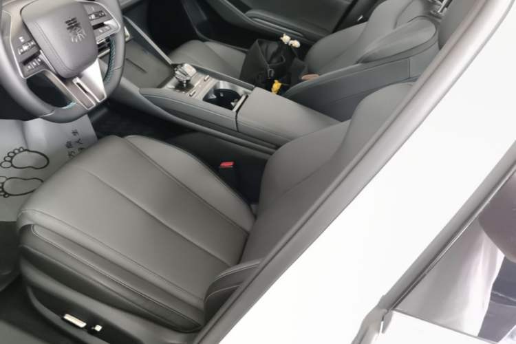 Used BYD Qin L 2024 DM-i 120KM Beyond Model Left Front Seat