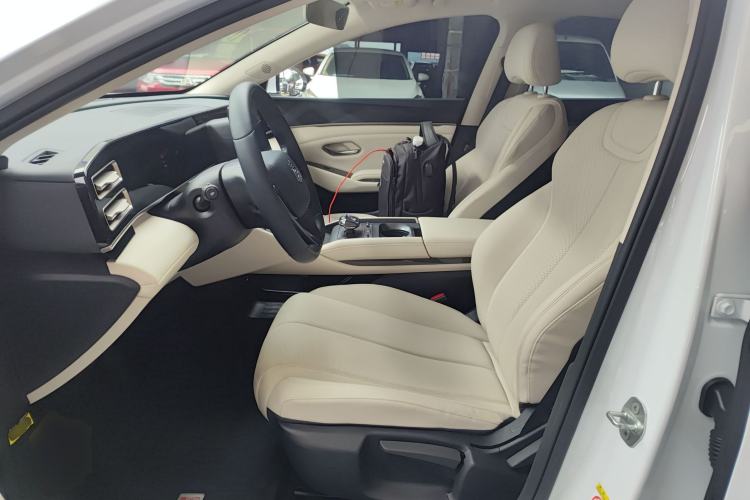 Used BYD Qin L 2024 DM-i 80KM Leading Model Left Front Seat