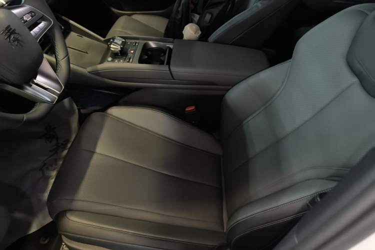 Used BYD Qin L 2024 DM-i 80KM Beyond Model Left Front Seat