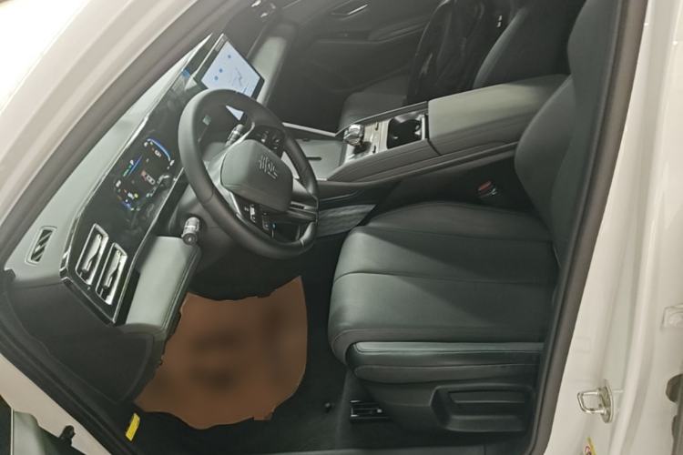 Used BYD Qin L 2024 DM-i 80KM Leading Model Left Front Seat