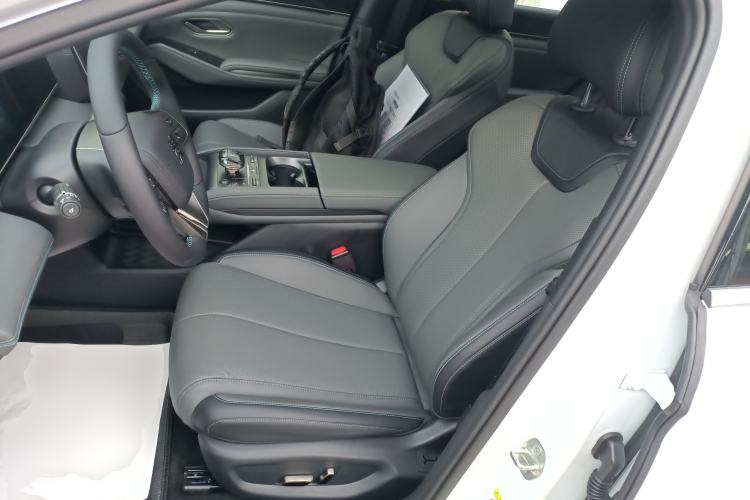 Used BYD Qin L 2024 DM-i 120KM Beyond Model Left Front Seat