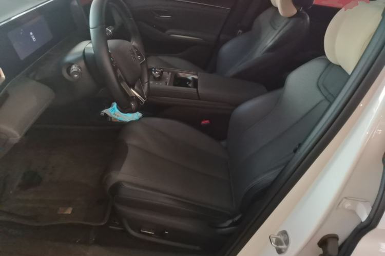 Used BYD Qin L 2024 DM-i 80KM Beyond Model Left Front Seat