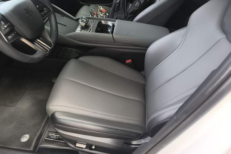 Used BYD Qin L 2024 DM-i 120KM Leading Model Left Front Seat