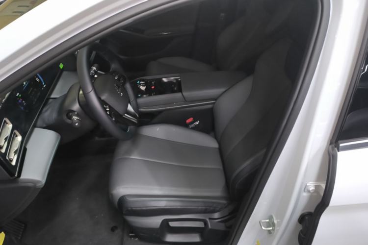 Used BYD Qin L 2024 DM-i 80KM Leading Model Left Front Seat