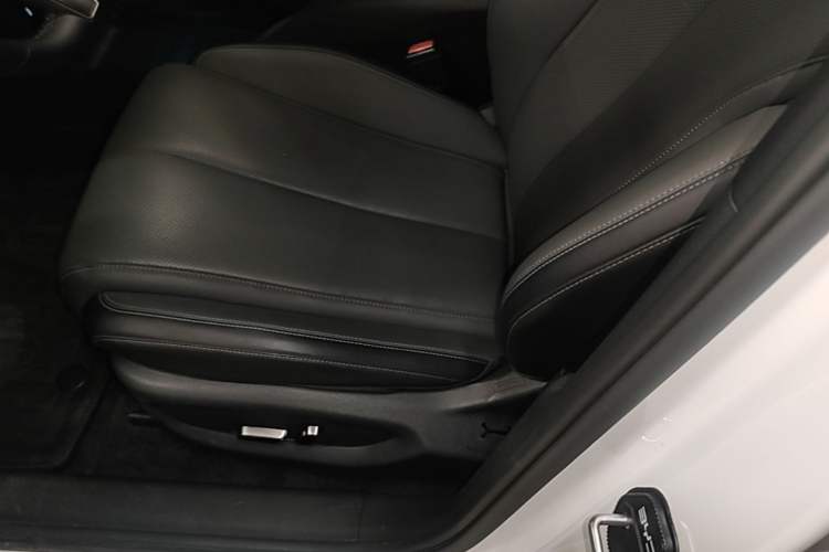 Used BYD Qin L 2024 DM-i 120KM Beyond Model Left Front Seat