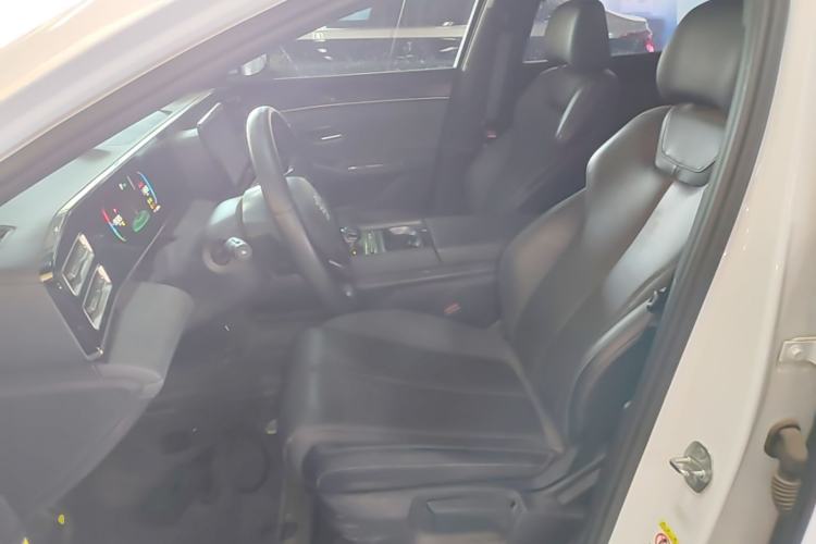 Used BYD Qin L 2024 DM-i 80KM Leading Model Left Front Seat