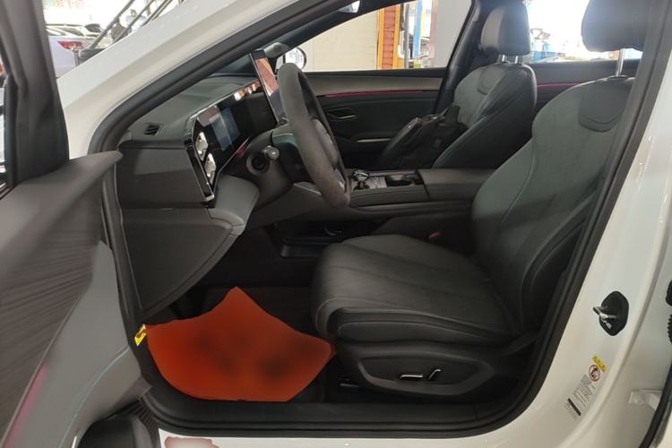 Used BYD Qin L 2024 DM-i 120KM Excellence Model Left Front Seat