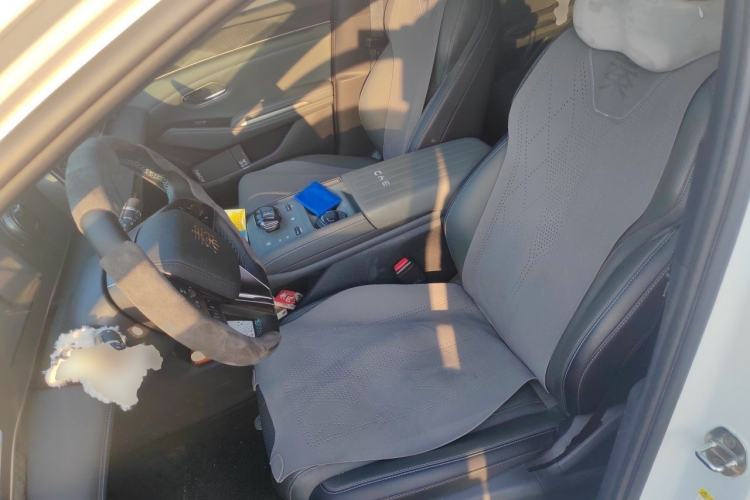 Used BYD Qin L 2024 DM-i 120KM Leading Model Left Front Seat