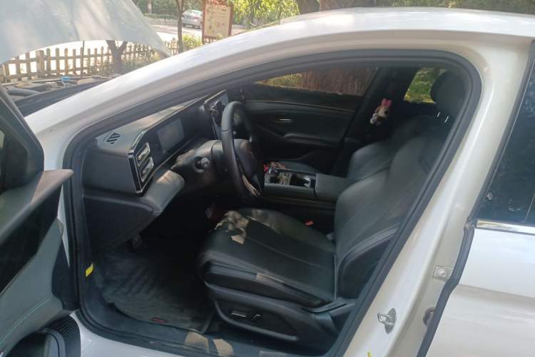 Used BYD Qin L 2024 DM-i 120KM Leading Model Left Front Seat