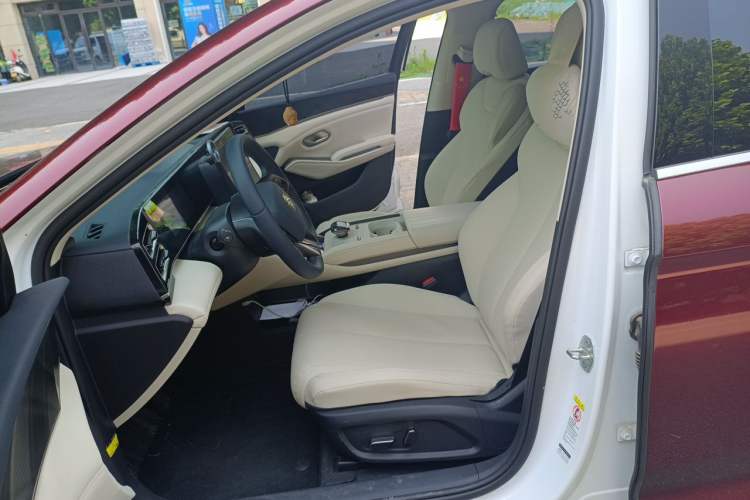 Used BYD Qin L 2024 DM-i 120KM Leading Model Left Front Seat