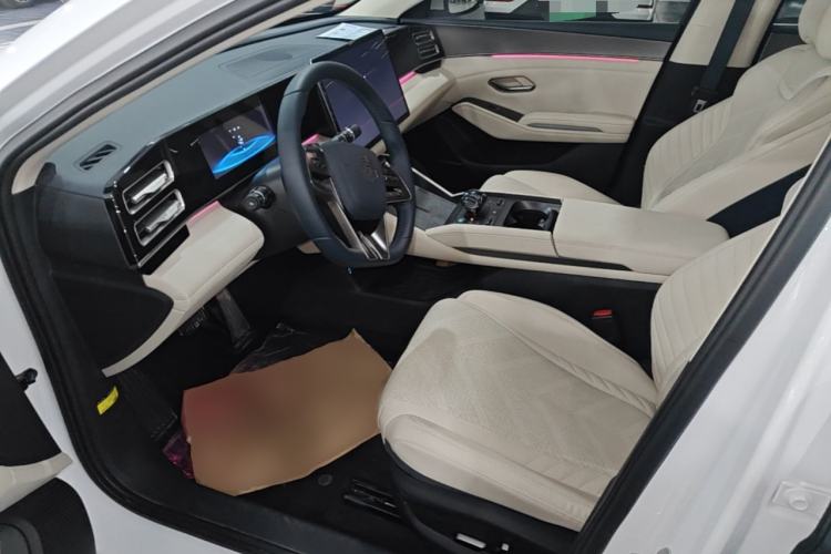 Used BYD Qin L 2024 DM-i 120KM Excellence Model Left Front Seat