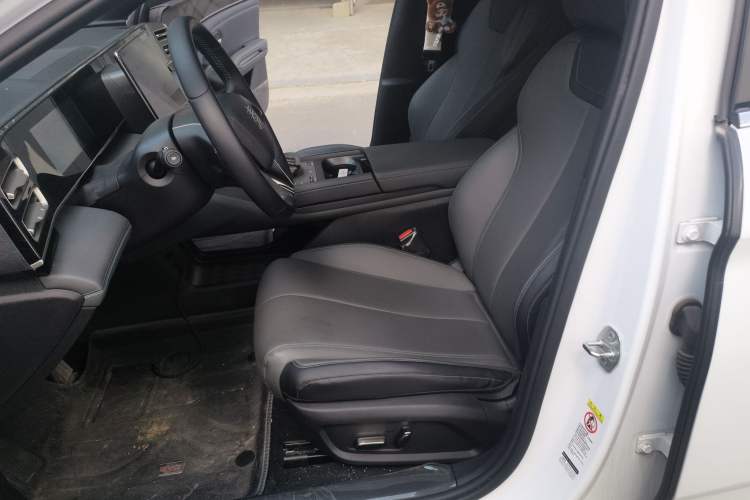 Used BYD Qin L 2024 DM-i 80KM Beyond Model Left Front Seat