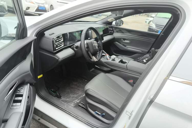 Used BYD Qin L 2024 DM-i 120KM Beyond Model Left Front Seat