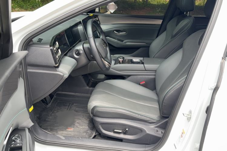 Used BYD Qin L 2024 DM-i 120KM Excellence Model Left Front Seat