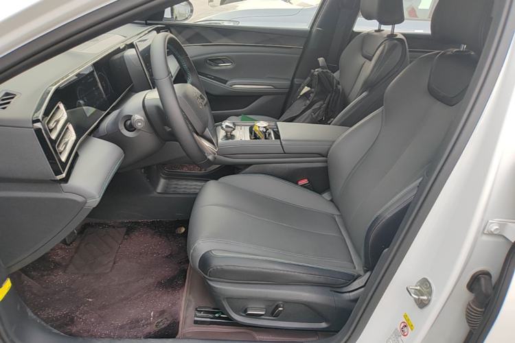Used BYD Qin L 2024 DM-i 80KM Beyond Model Left Front Seat