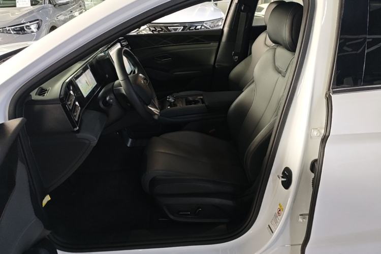 Used BYD Qin L 2024 DM-i 80KM Beyond Model Left Front Seat