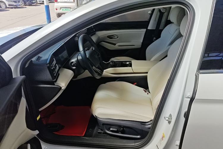 Used BYD Qin L 2024 DM-i 120KM Leading Model Left Front Seat