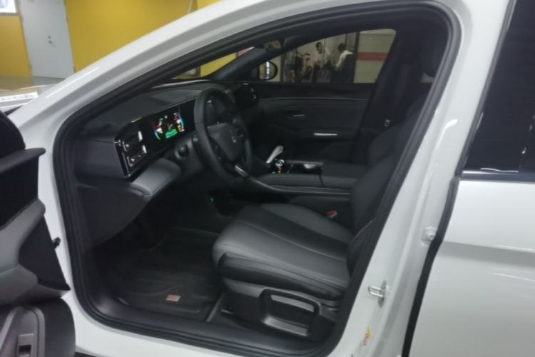 Used BYD Qin L 2024 DM-i 80KM Leading Model Left Front Seat