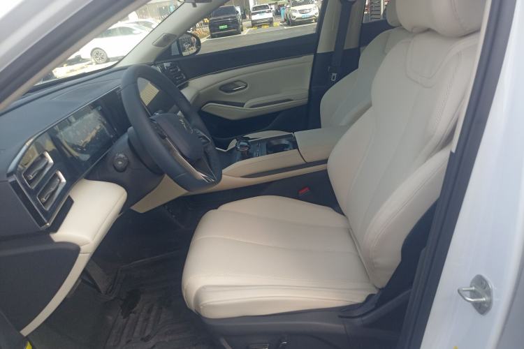Used BYD Qin L 2024 DM-i 120KM Leading Model Left Front Seat