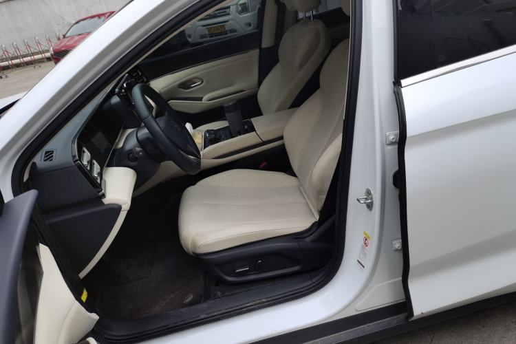 Used BYD Qin L 2024 DM-i 120KM Leading Model Left Front Seat