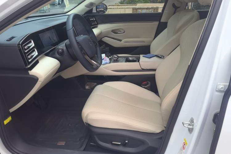 Used BYD Qin L 2024 DM-i 120KM Beyond Model Left Front Seat