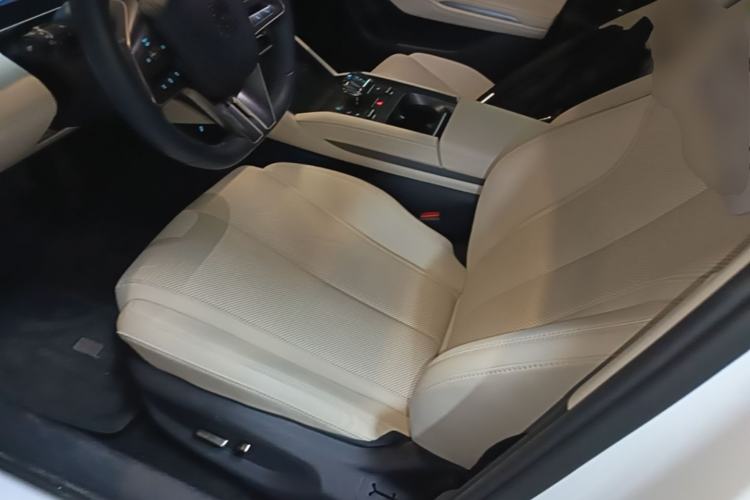 Used BYD Qin L 2024 DM-i 120KM Beyond Model Left Front Seat