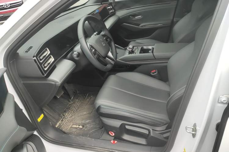 Used BYD Qin L 2024 DM-i 80KM Leading Model Left Front Seat