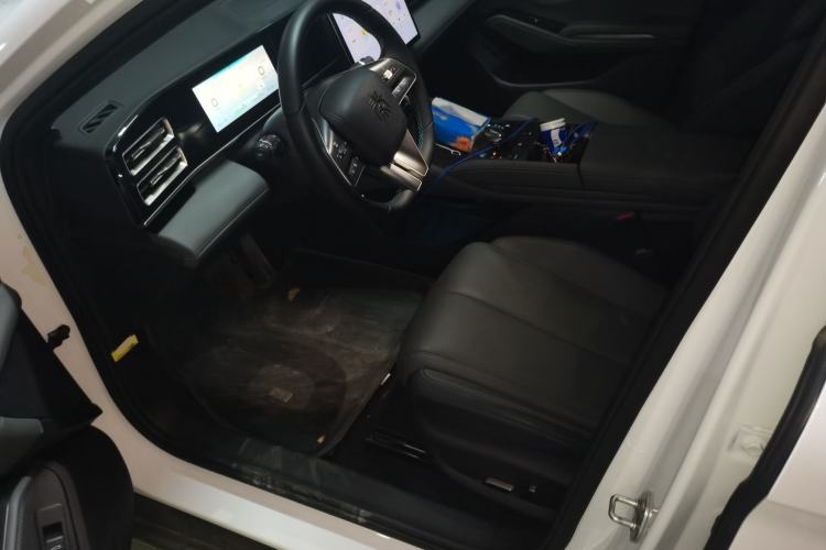 Used BYD Qin L 2024 DM-i 120KM Beyond Model Left Front Seat