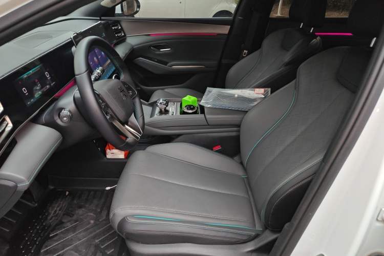 Used BYD Qin L 2024 DM-i 120KM Excellence Model Left Front Seat