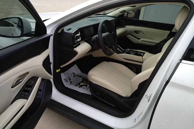 Used BYD Qin L 2024 DM-i 80KM Beyond Model Left Front Seat