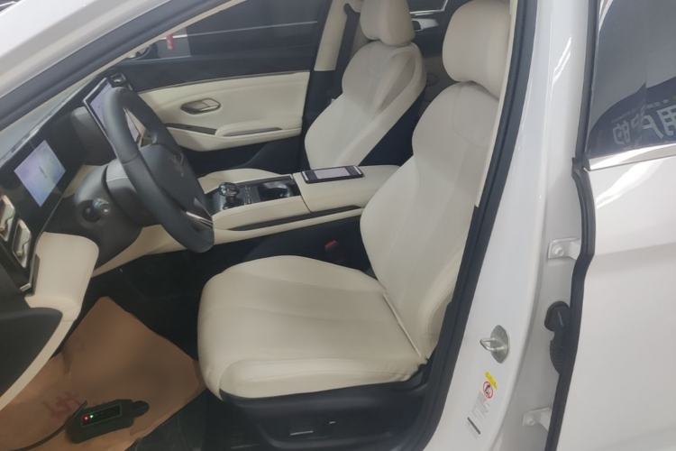 Used BYD Qin L 2024 DM-i 120KM Leading Model Left Front Seat