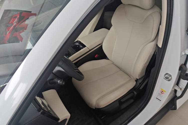 Used BYD Qin L 2024 DM-i 80KM Leading Model Left Front Seat