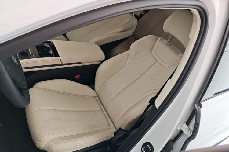 Used BYD Qin L 2024 DM-i 80KM Leading Model Left Front Seat