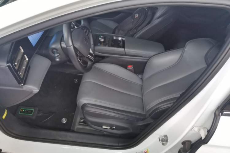 Used BYD Qin L 2024 DM-i 120KM Beyond Model Left Front Seat