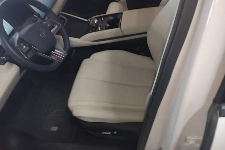 Used BYD Qin L 2024 DM-i 120KM Beyond Model Left Front Seat