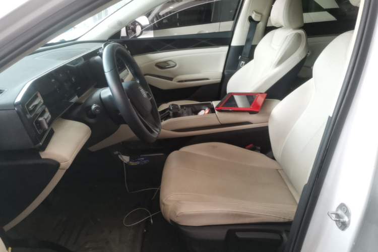 Used BYD Qin L 2024 DM-i 80KM Leading Model Left Front Seat