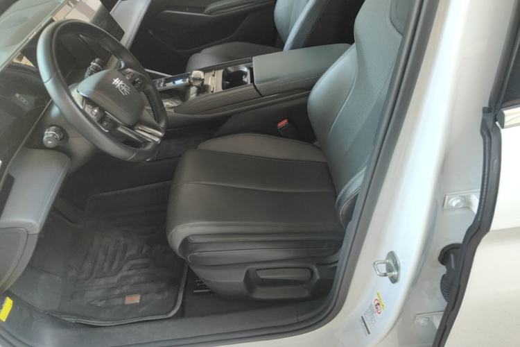 Used BYD Qin L 2024 DM-i 80KM Leading Model Left Front Seat