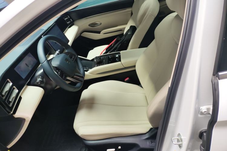 Used BYD Qin L 2024 DM-i 120KM Beyond Model Left Front Seat