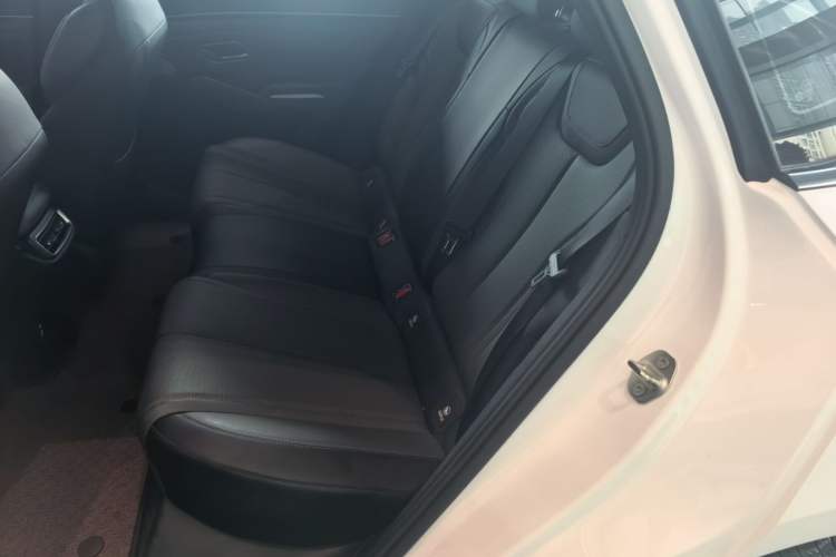 Used BYD Qin L 2024 DM-i 80KM Beyond Model Left Rear Seat