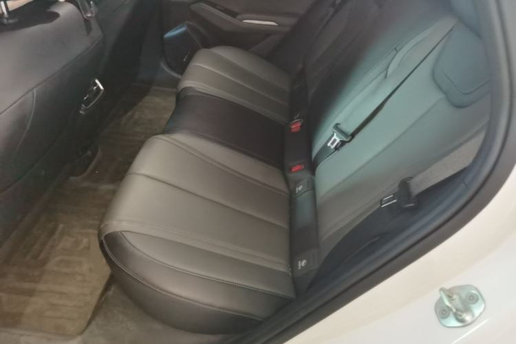 Used BYD Qin L 2024 DM-i 80KM Beyond Model Left Rear Seat