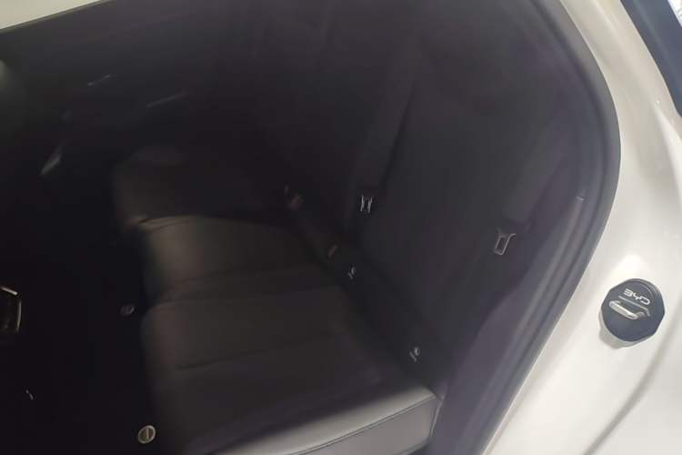 Used BYD Qin L 2024 DM-i 120KM Leading Model Left Rear Seat