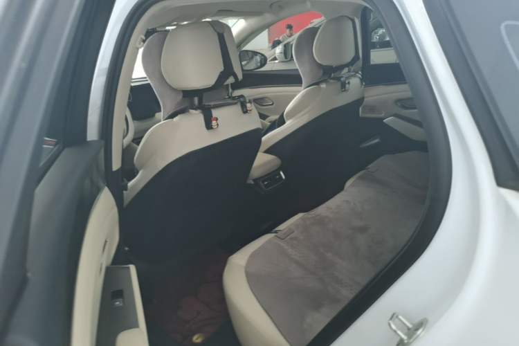 Used BYD Qin L 2024 DM-i 80KM Leading Model Left Rear Seat