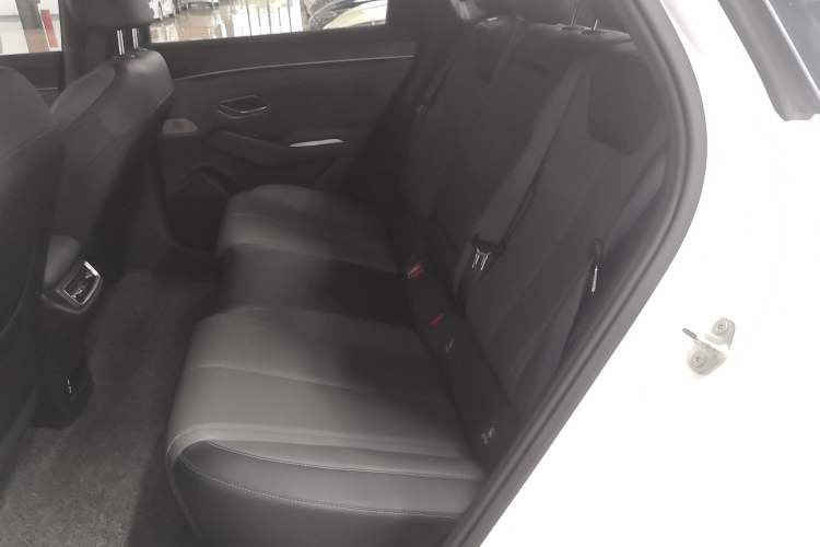 Used BYD Qin L 2024 DM-i 120KM Beyond Model Left Rear Seat