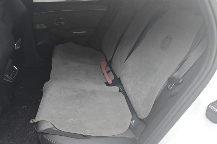 Used BYD Qin L 2024 DM-i 80KM Beyond Model Left Rear Seat