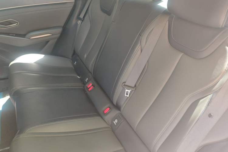 Used BYD Qin L 2024 DM-i 80KM Beyond Model Left Rear Seat