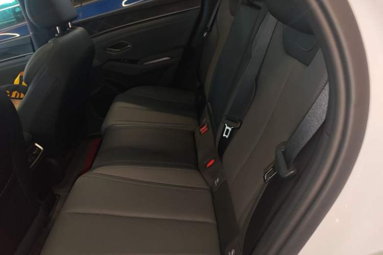 Used BYD Qin L 2024 DM-i 120KM Beyond Model Left Rear Seat